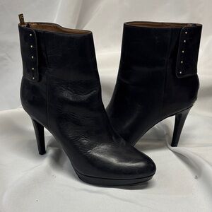 Calvin Kline Elegant Black Ankle Boots